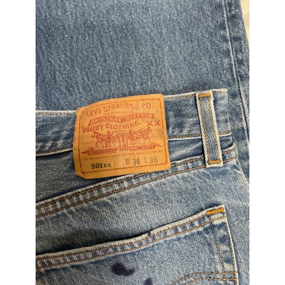 Vintage Levis 501 Mens Jeans 36x36 Button Fly Classic Blue Distressed Denim - Picture 3 of 5